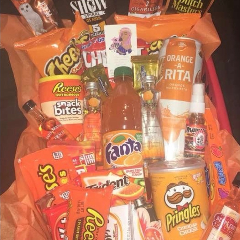 Color Themed Fun Boxes 📦 - Picture 3 of 6
